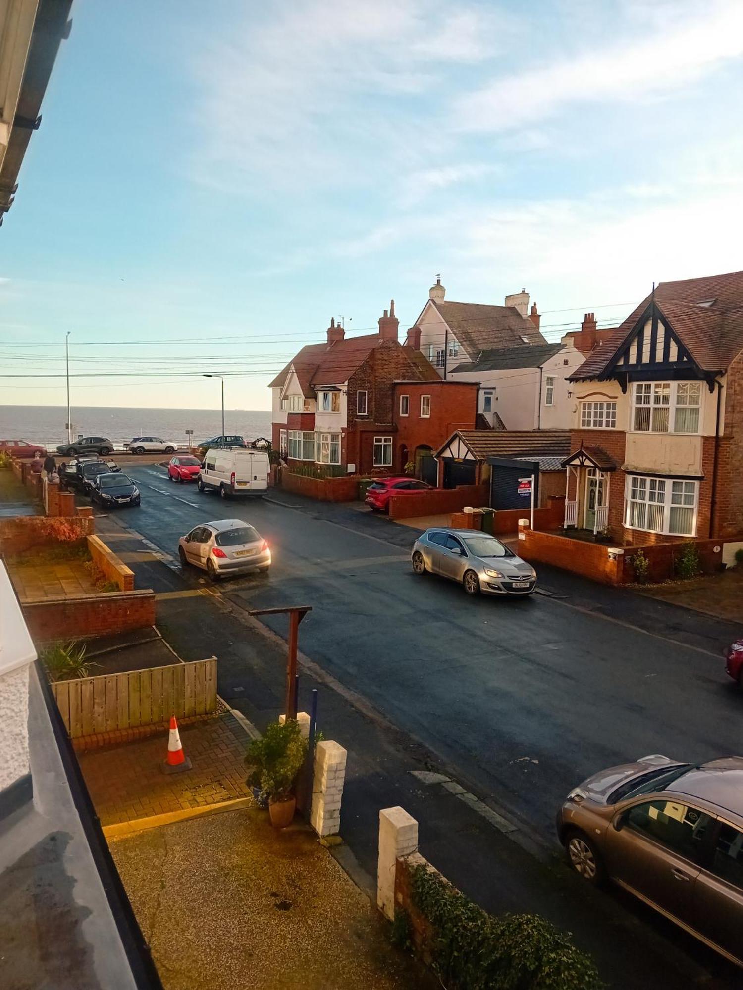 Guest house And Away Near The
